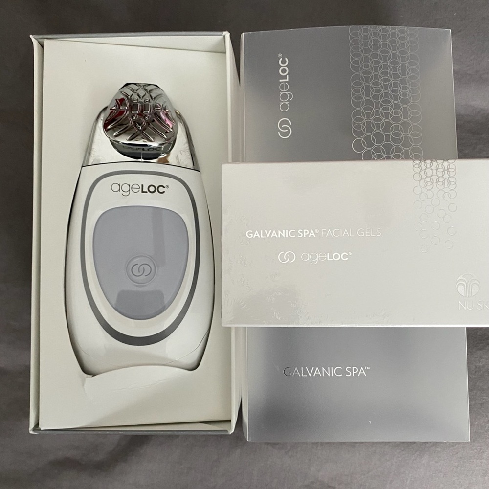 My Skin ageLOC Galvanic Spa